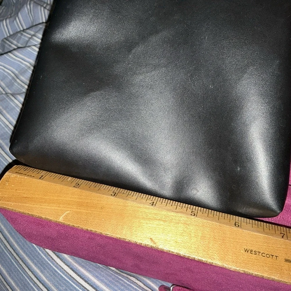 Juicy‎ Couture Black Faux Leather Logo Pouch Cosmetic Bag Gold Hardware Makeup